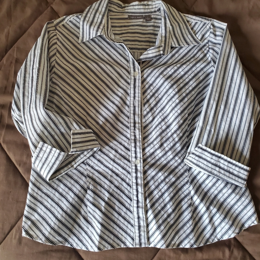 Apt 9 large button up blouse